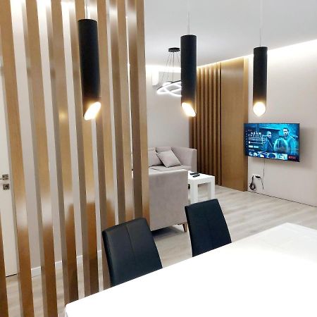 Luxurious Double Bedroom Suite Tirana Exterior photo