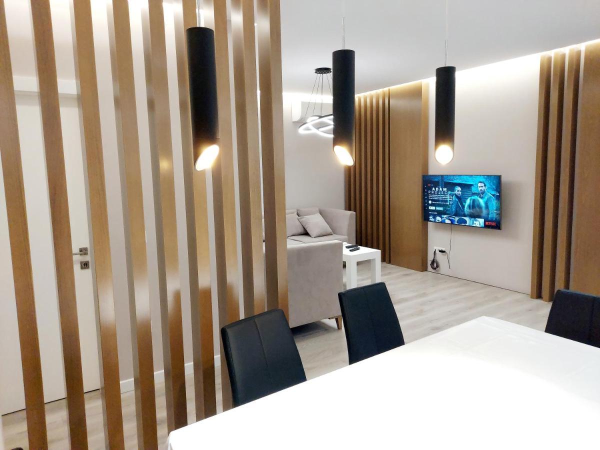 Luxurious Double Bedroom Suite Tirana Exterior photo